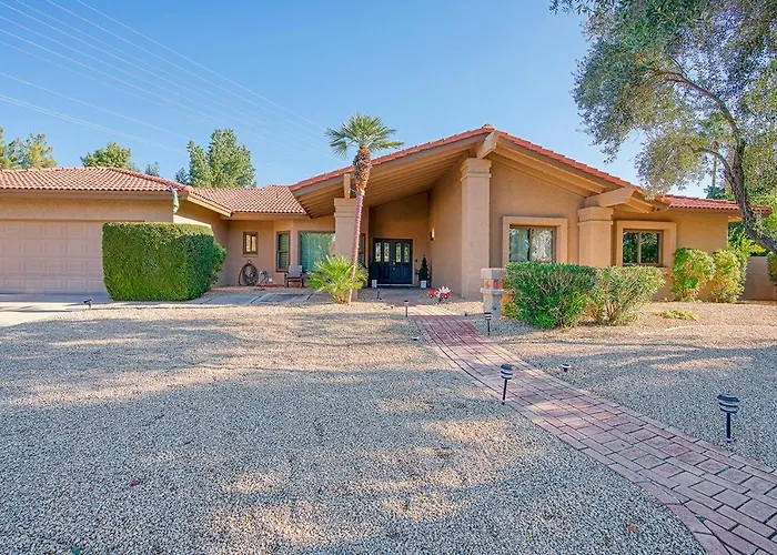 Holiday home Desert Palms *